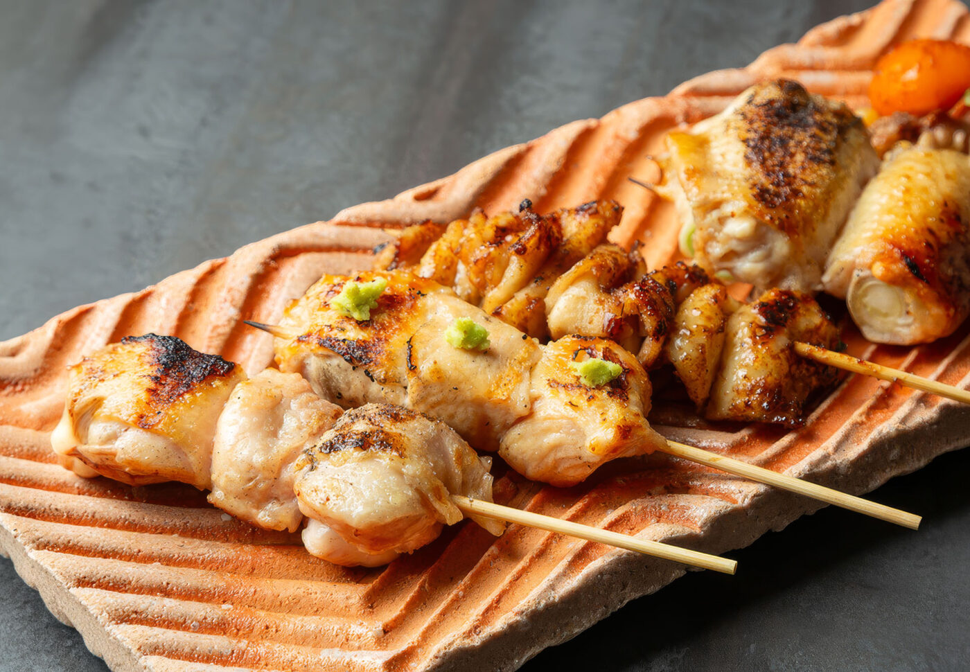 炭火焼〈鶏串〉